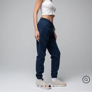 TALENTLESS (unisex?) sweatpants